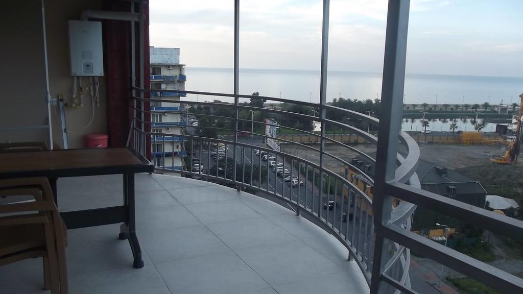 Ferienwohnung BIG FLAT in BATUMI Exterior foto